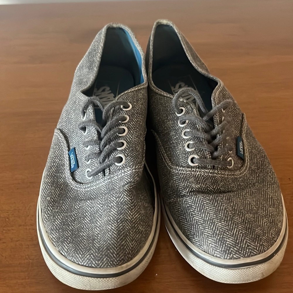 Vans low top grey women’s 9.5